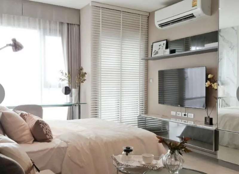 ขายคอนโด รึทึ่ม สุขุมวิท 36-38 ชั้น 10 วิวตึกสูง วิวไม่บลอ็ค พร้อมอยู่ รีบคว้าเลย!!
