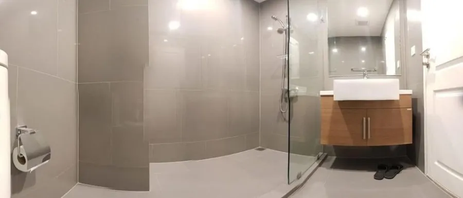ขาย Noble Revo Silom ห้องสะอาด สบายตา เฟอร์นิเจอร์จัดเต็ม หิ้วกระเป๋าใบเดียวเข้าอยู่ได้เลย