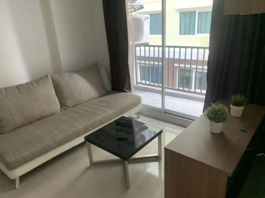 For sale, for rent, Levo Lat Phrao 18 Phase 2, corner room, good wind, good feng shui, complete with basic furniture, hurry and book before you miss o