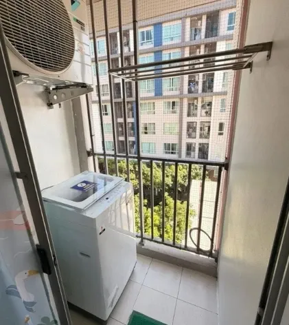 For rent: Dcondo Campus Resort Bangna, 5th floor, corner unit, fully furnished. Book now!