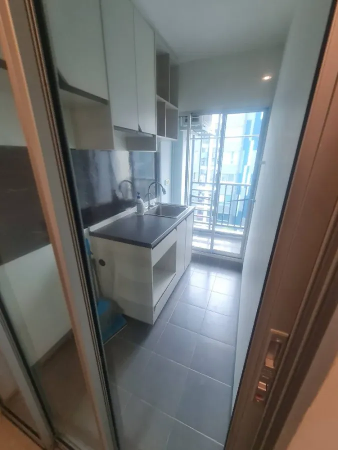 For rent The Kith Plus Phaholyothin-Khu Khot Private room complete set of electrical appliances at the most satisfied price
