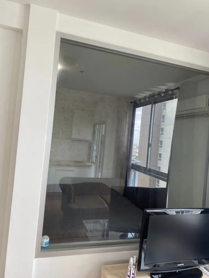 For rent, The Parkland Ratchada-Thapra, 18th floor, clear view. The room is perfectly wallpapered, must be reserved.