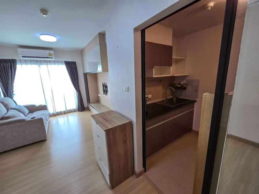 For sale: Supalai City Resort Rama 8, a lovely room with complete decorations. Reserve now!