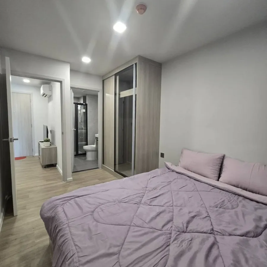 For rent: Atmoz Flow Minburi, fully furnished room, ready to move in. Just bring your bags!