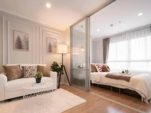 Condo for sale Lumpini Ville Prachachuen-Phong Phet 2, partitioned room, decorated with built-ins. It's so nice, you shouldn't miss it.