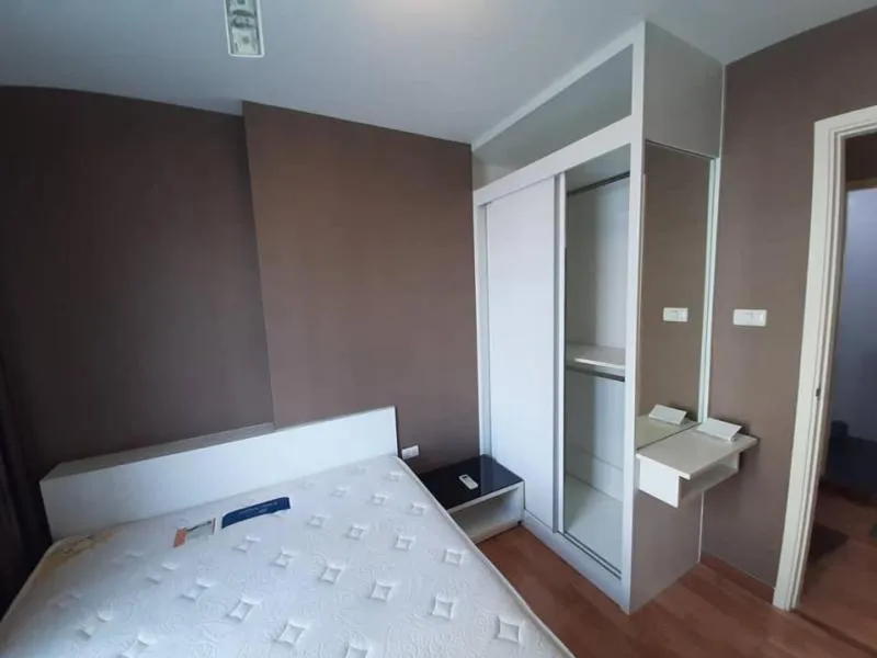 Wow ให้เช่า The Trust Condo Ngamwongwan เฟอร์นิเจอร์+เครื่องใช้ไฟฟ้าครบครัน ลากกระเป๋าเข้าอยู่ได้เลย