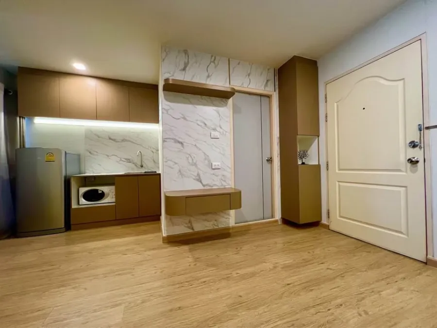 For sale: Lumpini Condo Town Rattanathibet, ready to move in, fully furnished, reserve now!