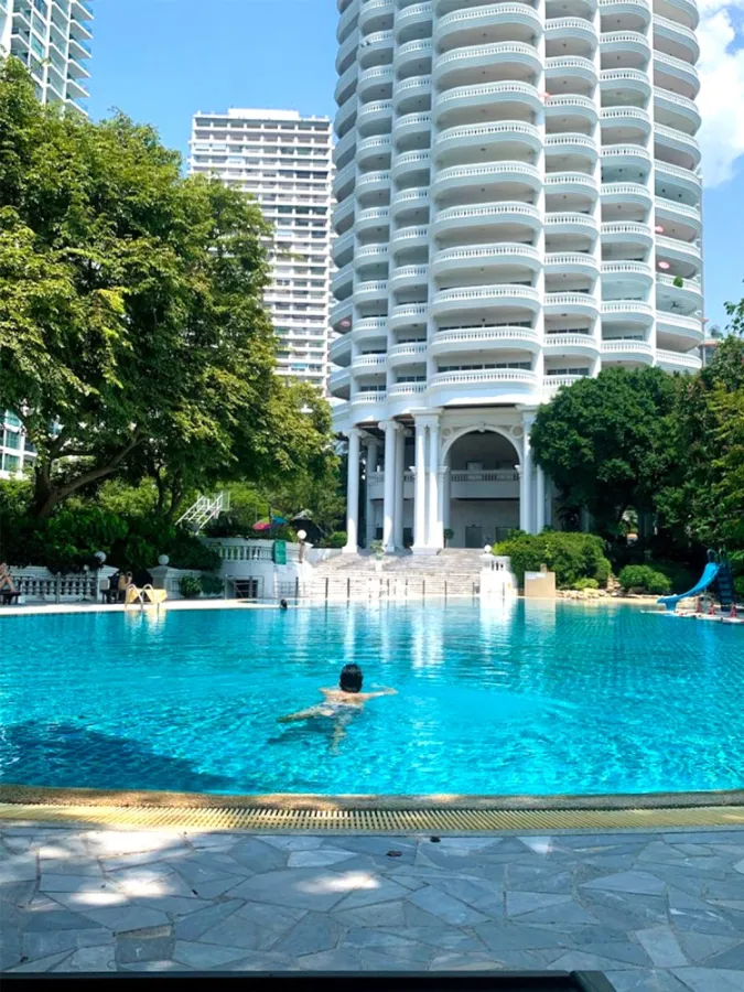 For rent, Park Beach (North Pattaya), 16th floor, great sea view, spacious room, plenty of usable space, don't miss it.