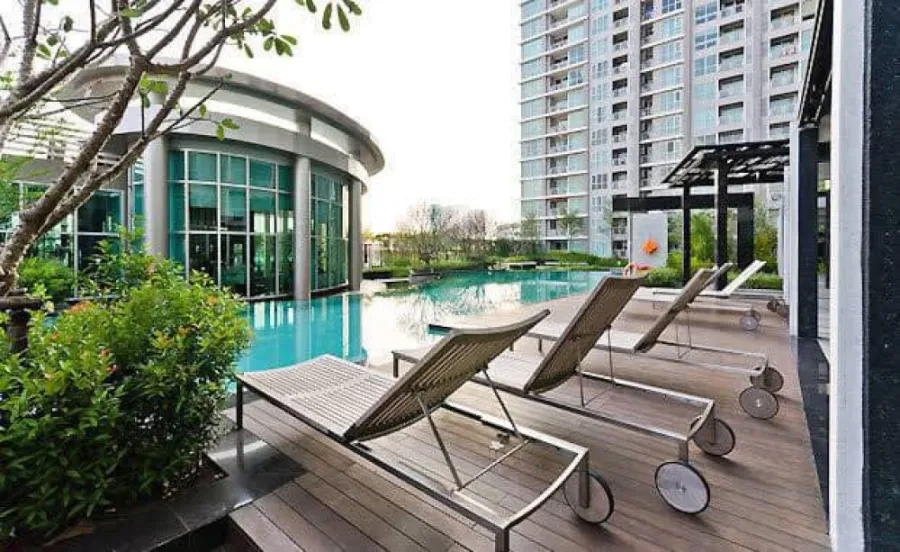 ขาย/ให้เช่า คอนโด ริทึ่ม รัชดา ห้องกว้าง ใกล้แหล่งช็อปปิ้ง วิวเมือง ติดรถไฟฟ้า MRT ห้ามพลาด!!