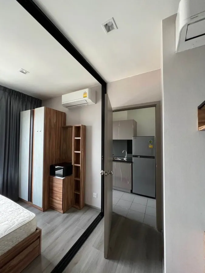 ขายคอนโด วิวแม่น้ำ The Politan Rive เฟอร์นิเจอร์ครบ หิ้วกระเป๋าเข้ามาอยู่ได้เลย จองเลย