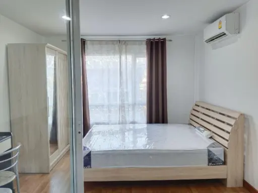 ให้เช่า Regent Home Sukhumvit 81 ชั้น 3 วิวนอก ไม่ร้อน ห้องแต่งครบ น่าอยู่ จองเลย ด่วนๆ