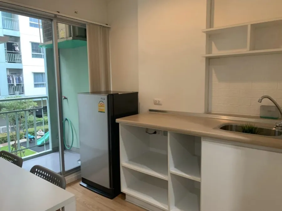 Condo for sale Lumpini Ville On Nut 46, room ready to move in. Separated into sections. Good price. If interested, hurry and buy.