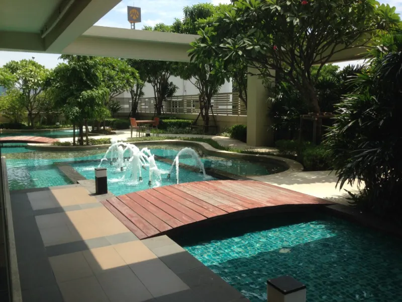 ขาย คาซ่า คอนโด อโศก-ดินแดง ฝั่งตะวันออก ห้องสวย ทำเลดี อย่ารอช้า
