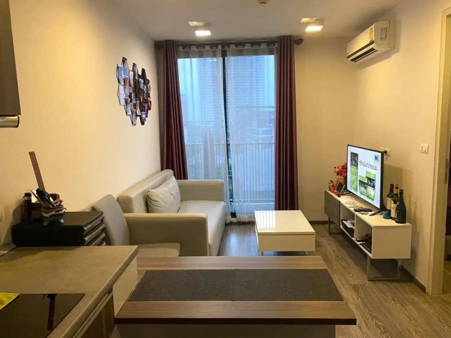 For sale Zelle Rattanathibet ห้องกว้างขวาง มาพร้อมพื้นที่ใช้สอย ราคาอย่างคุ้ม คุณต้องซื้อเลย