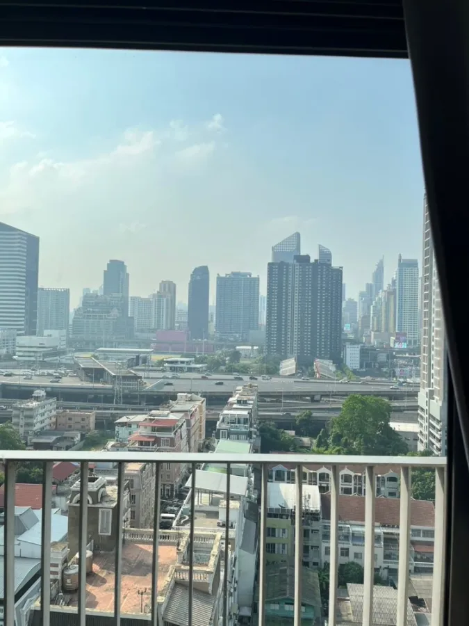 Condo for rent, Ideo Mobi Rama 9, 16th floor, high view, affordable price. Let me tell you, hurry up and reserve it.