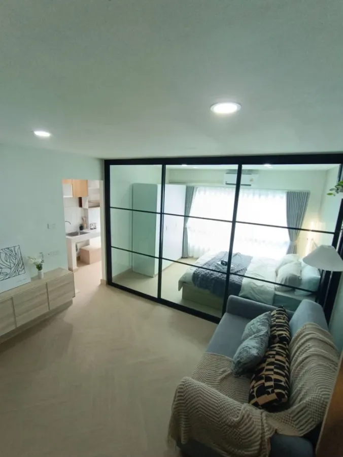 Beston Condo 2 for sale, 1 bedroom, 1 bathroom, fully furnished, decorated in a theme. Reserve now!