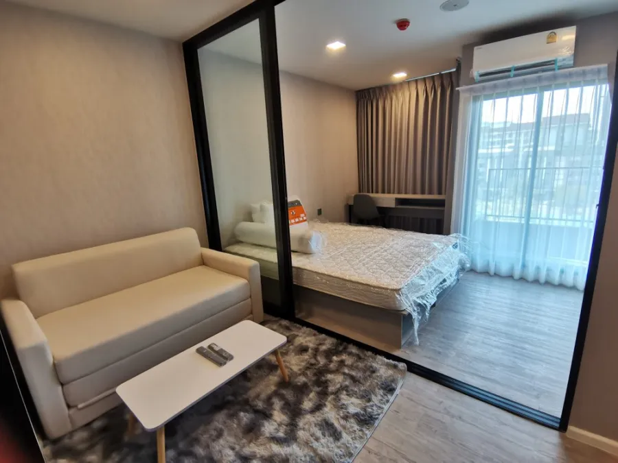 For rent, Kev Eva, 6th floor, new room, unboxed, fully decorated, can carry the bag and move in right away, book now, hurry up.