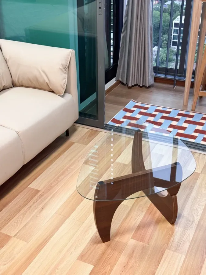 For rent: Ideo Blucove Sukhumvit, 18th floor, excellent view, north facing, good ventilation, city view. Just bring your belongings and move in.