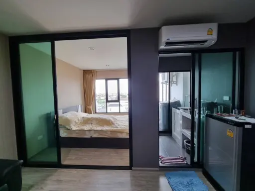 For rent: RYE Condo Sukhumvit 101/1, low price, easy on the wallet, fully furnished, must reserve quickly.