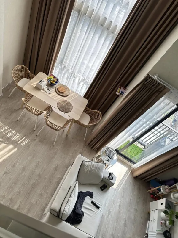 ให้เช่าคอนโด เดอะทรี พัฒนาการ-เอกมัย Duplex 2 ชั้น fully furnished รีบย้ายมาจองด่วนๆ ก่อนพลาดห้องนี้
