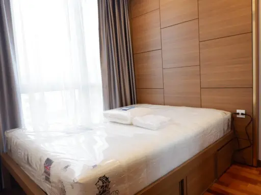 For sale Wish Signature Midtown Siam. Room divided into well proportioned gardens and built-in. Don't miss out on owning it!! images