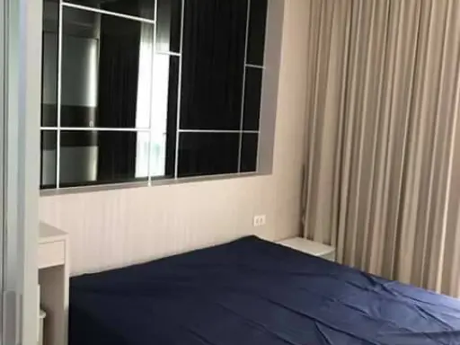 Wow, room for rent at Lumpini Place Ratchayothin, private corner room. Fully furnished and electrical appliances Come and stay