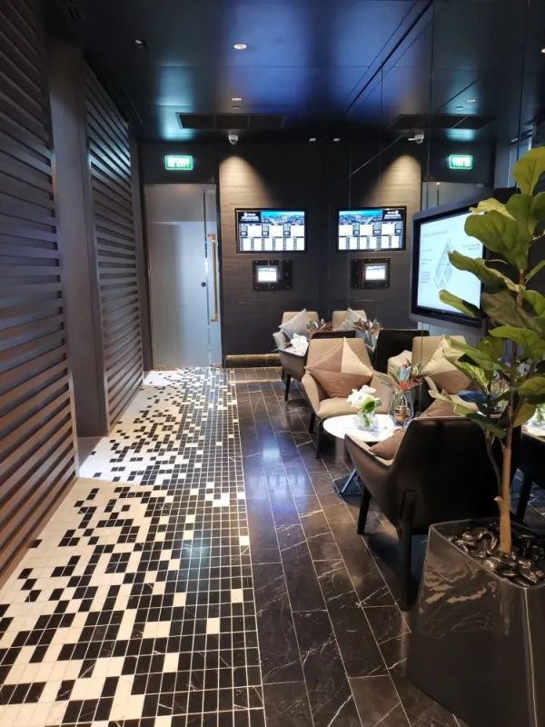 ขาย ให้เช่า คอนโด 28 ชิดลม ตกแต่งบิ้วอิน ระเบียงบานพับ กว้าง จองก่อน ได้อยู่ก่อนเลยจ้า