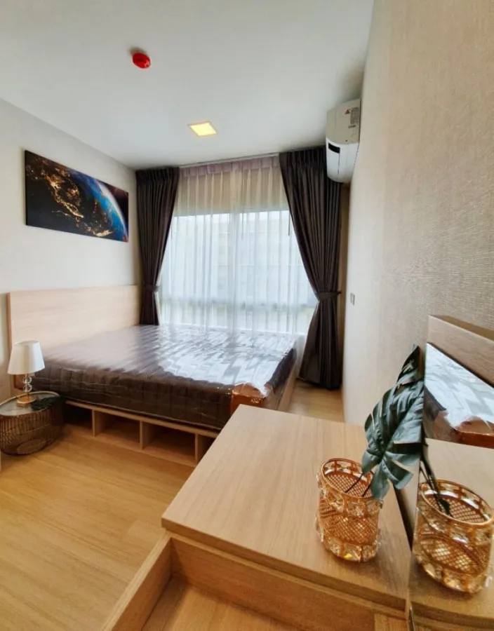 ห้องแต่งสวยมากก เฟอร์นิเจอร์จัดเต็ม บิวท์อินกระจกแจ่มๆ สนใจจองเลย Plum Condo Rangsit Alive 1 ให้เช่า