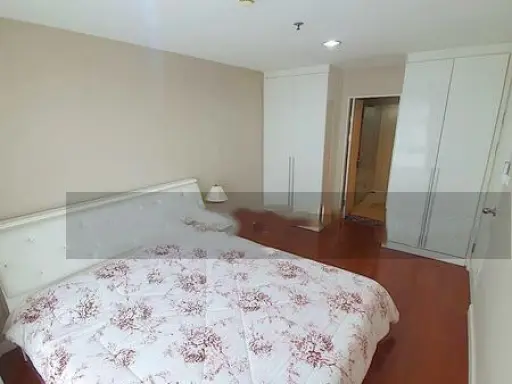 Condo for rent, Belle Grand Rama 9, high floor, beautiful view, nothing obscuring the view. Fully furnished. Urgent!! images