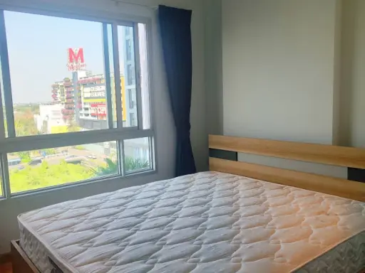 For rent: The President Phetkasem - Bang Khae. Fully furnished (Index furniture) and equipped with numerous appliances. Don't miss out!