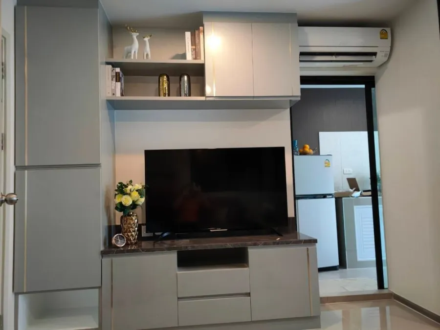 ขาย รีช พหลโยธิน52 ห้องสว่างมองแล้วสบายตา กั้นประจกแยกเป็นสัดส่วน ตกแต่งพร้อมอยู่ อย่ารอช้า จองเลย