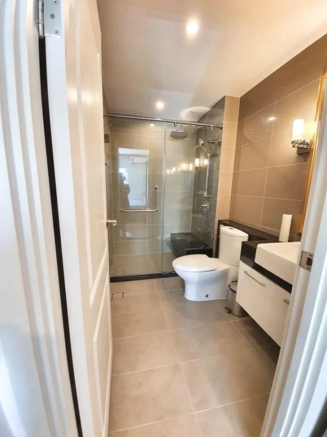 Sale/rent!! Condo Supalai Wellington 2 Floor 4 Building 6 (Corner Room) Garden/Pool View The room is ready. Book now.
