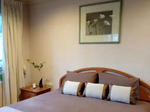 Condo for rent, Lumpini Suite Sukhumvit 41, Free Wifi, fully furnished, ready to move in, 2 bedrooms, urgently book !!