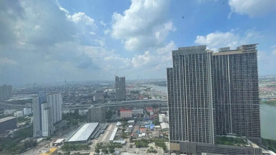ขาย คอนโด เดอะโพลิแทน อควา ชั้น 42 บรรยากาศดีมาก เดินทางสะดวกสบาย จองก่อนได้ก่อนเลยจ้า