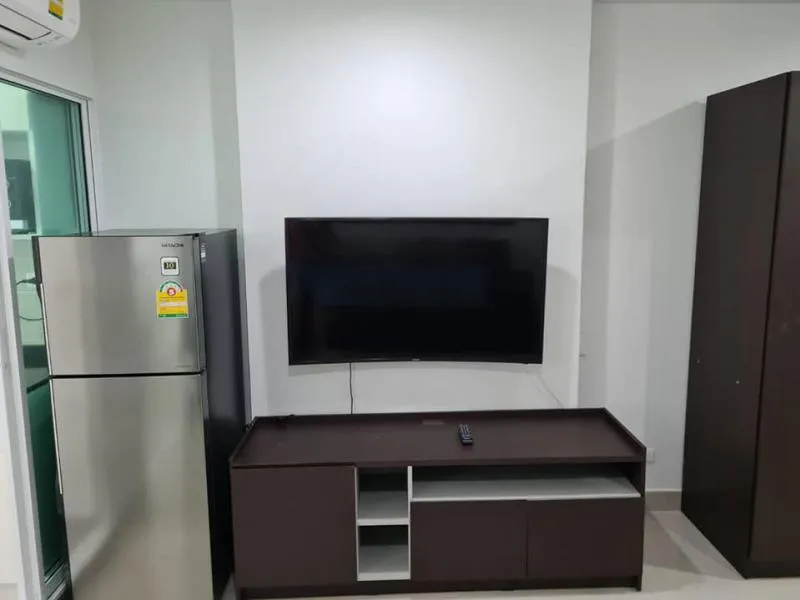ให้เช่าห้อง Regent home บางซ่อน ตึก A ชั้นสูง ลมเย็น เฟอร์ครบ มาแต่ตัวเข้าอยู่ได้เลยจ้า ด่วนๆ