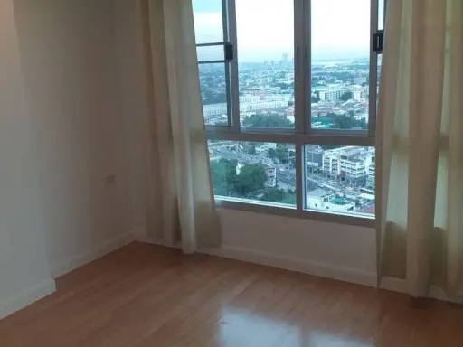 For sale: Lumpini Ville Chaengwattana-Pak Kret, clean room, nice condition, good location, beautiful view, next to Major Pak Kret, book now.