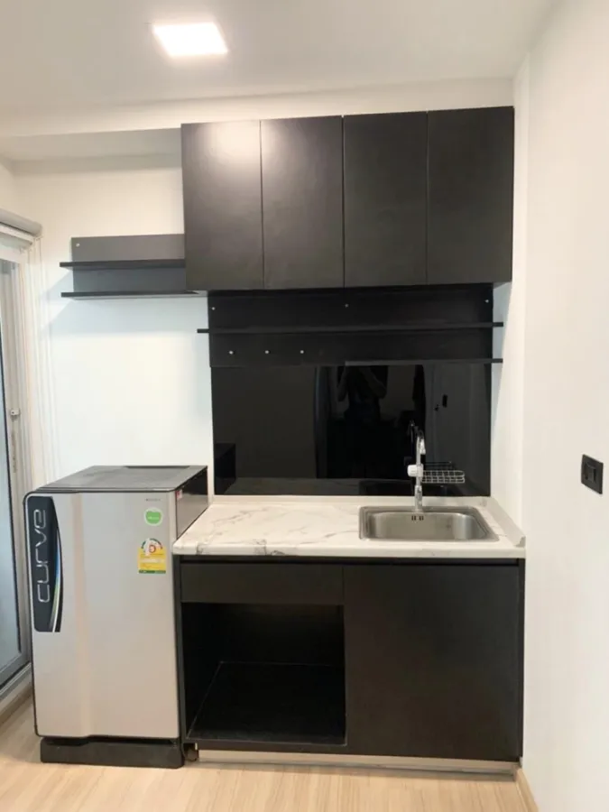 For rent: Plum Condo Mix Chaengwattana, built-in TV shelf, fully furnished. It's worth the price.