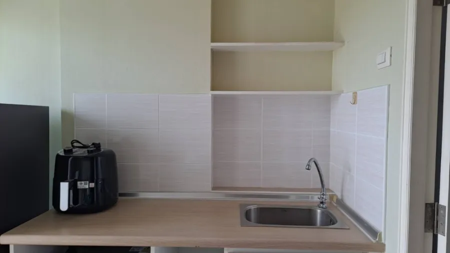 Condo for sale, Lumpini Ramintra-Lat Pla Khao 2, separated rooms, fully built-in furniture, reserve now.