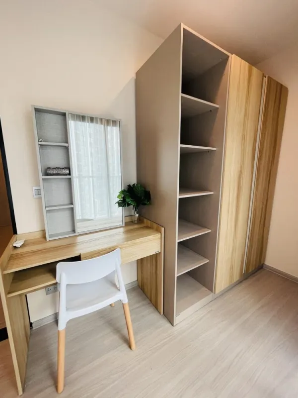 For rent Aspire Erawan Prime ห้องแต่งพร้อมอยู่ กั้นแยกเป็นสัดส่วน ชั้นสูง รีบมาจองด่วนๆเลยจ้า