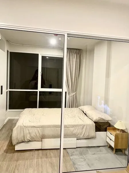 ให้เช่า บลู พหลโยธิน 35 ห้องพร้อมอยู่ เฟอร์ เครื่องใช้ไฟฟ้าครบครัน ราคาไม่แรง จองเลยจ้า อย่าพลาด