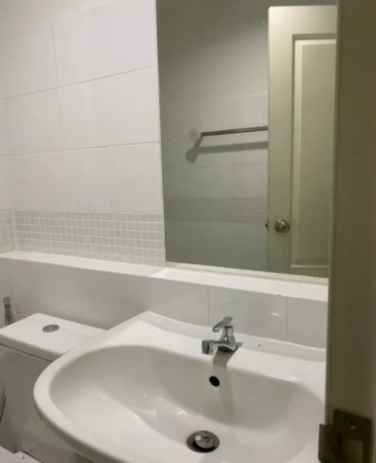 Condo for rent at The Seed Ratchada-Huay Kwang. corner room Partition room Book in advance