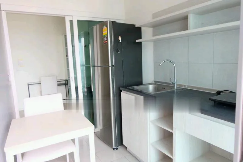 1ห้องนอน ชั้น24 ขายคอนโด Aspire สาทร-ท่าพระ ตกแต่งพร้อมเข้าอยู่ ราคาถูก วิวเมืองสุดปัง ต้องจองแล้วว
