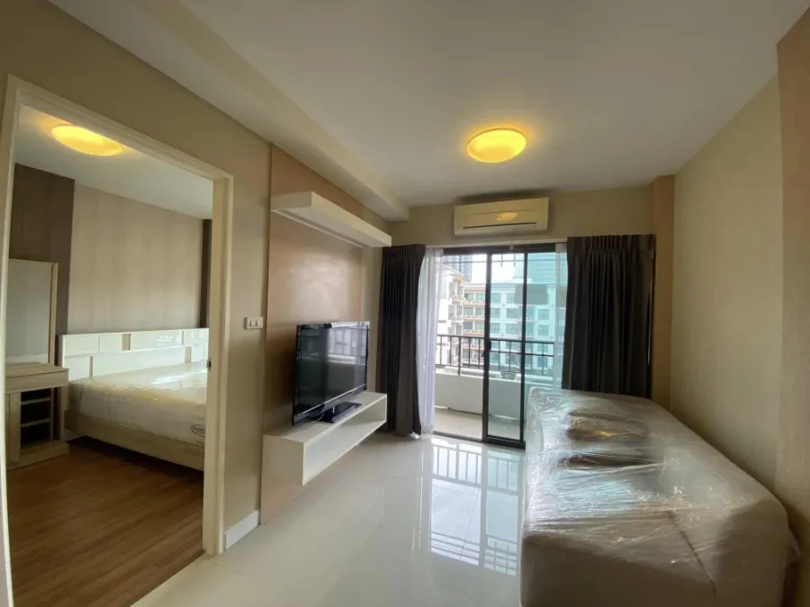 For rent: Summer Garden, 4th floor, nice room, fully furnished, book now, don't miss out.