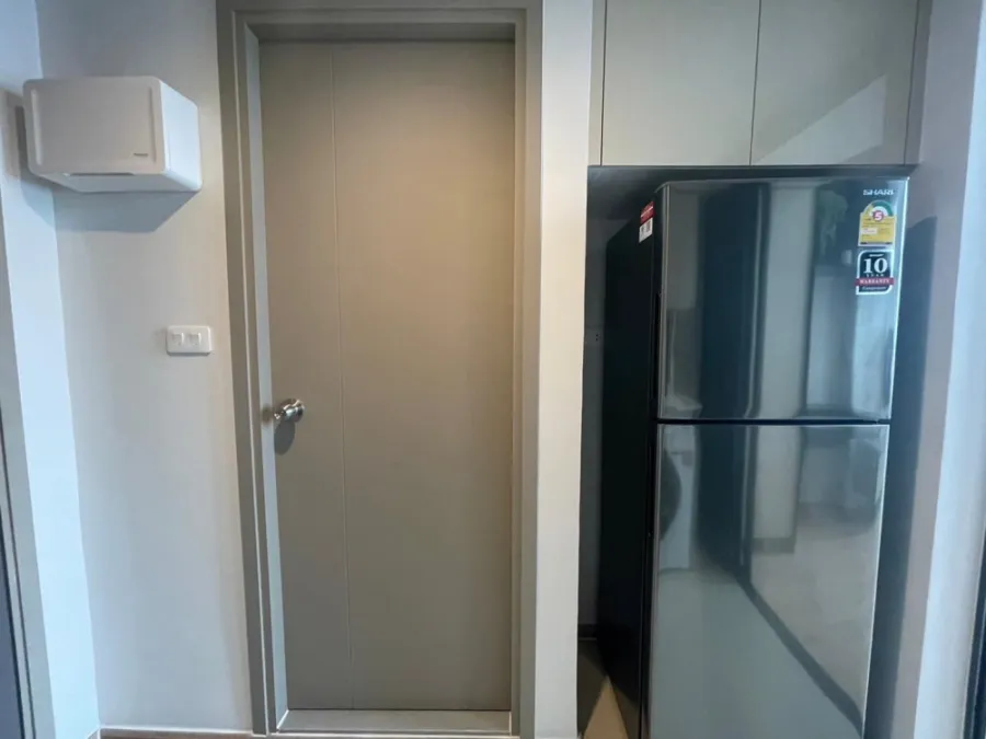 Condo for rent Ideo Rama 9 - Asoke, duplex room Decorated with built-ins, loft style, just come and stay.