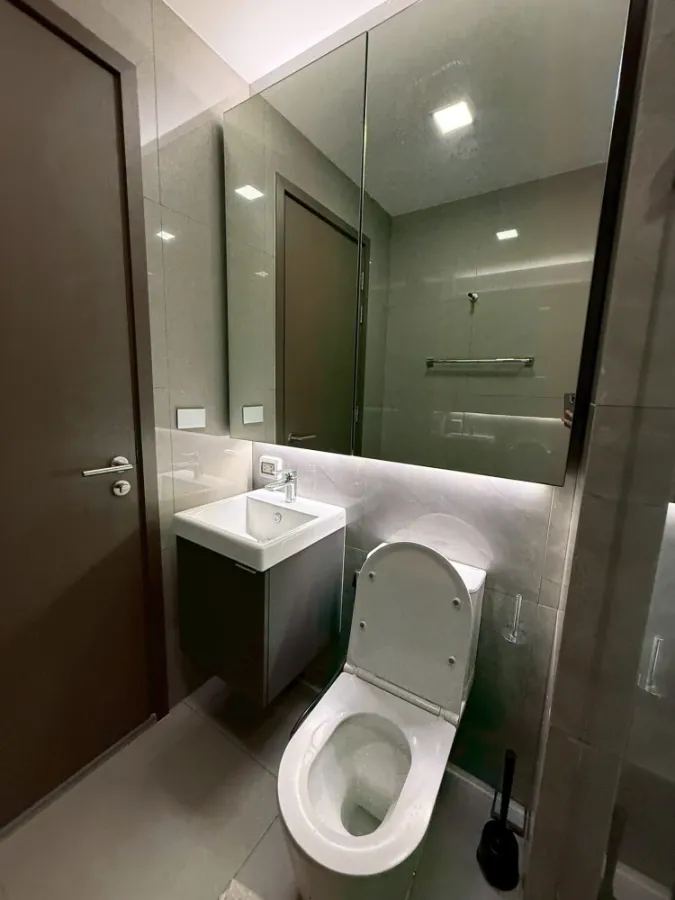 ให้เช่า The Privacy Jatujak ห้องมุม รับแสงธรรมชาติ 2 ด้าน ตกแต่งครบครัน พร้อมเข้าอยู่