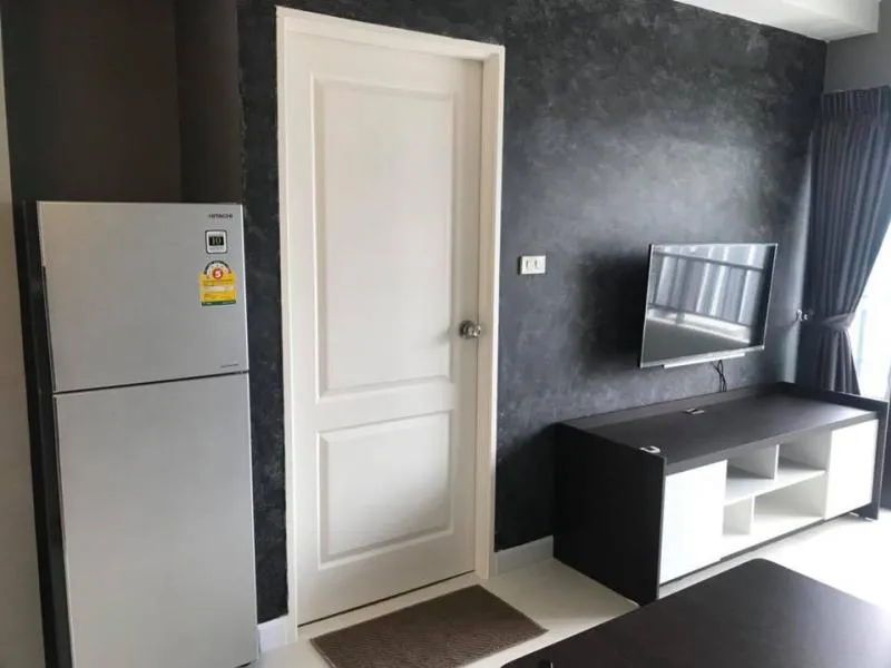 Condo for rent, summer garden condo, opposite Central Chaengwattana Soi 19, good location, do not miss