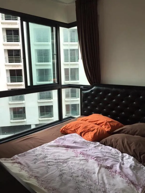 ห้องมุมมาแล้ว คอนโดให้เช่า Quinn Condo วิวสระ บรรยากาศเหมือนบ้าน มีสวนส่วนตัว อยากอยู่ฟินๆจองเลยจ้า