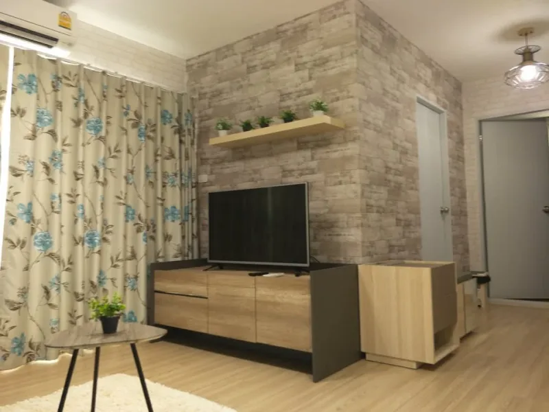 ให้เช่า Rill condo รังสิต ห้องมุม ชั้น 6 วิวเส้นทางรถไฟฟ้าสายสีแดง ติดวอลเปเปอร์ เฟอร์ครบพร้อมอยู่