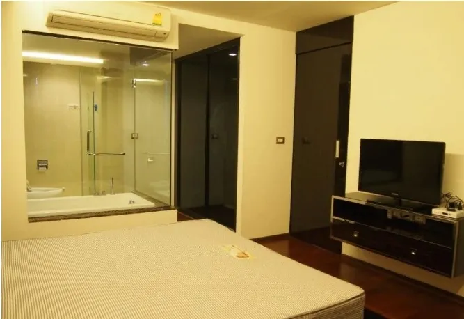 ขาย ดิ แอดเดรส สุขุมวิท 61 1 ห้องนอน 1 ห้องน้ำ เฟอร์+เครื่องใช้ไฟฟ้าครบชุด พร้อมจองเลย ราคาดี รีบเลย
