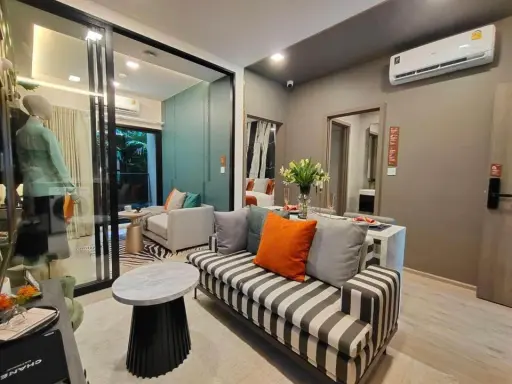 ขาย เมทริส ดิสทริค ลาดพร้าว fully furnished เฟอร์ครบ เลี้ยงสัตว์ได้ ผนังกั้นเสียง 2 ชั้น ต้องจองแล้ว images